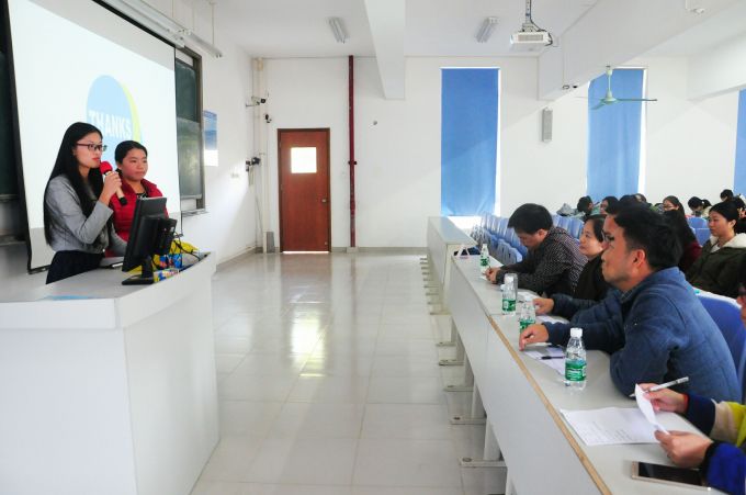 学生展示.jpg